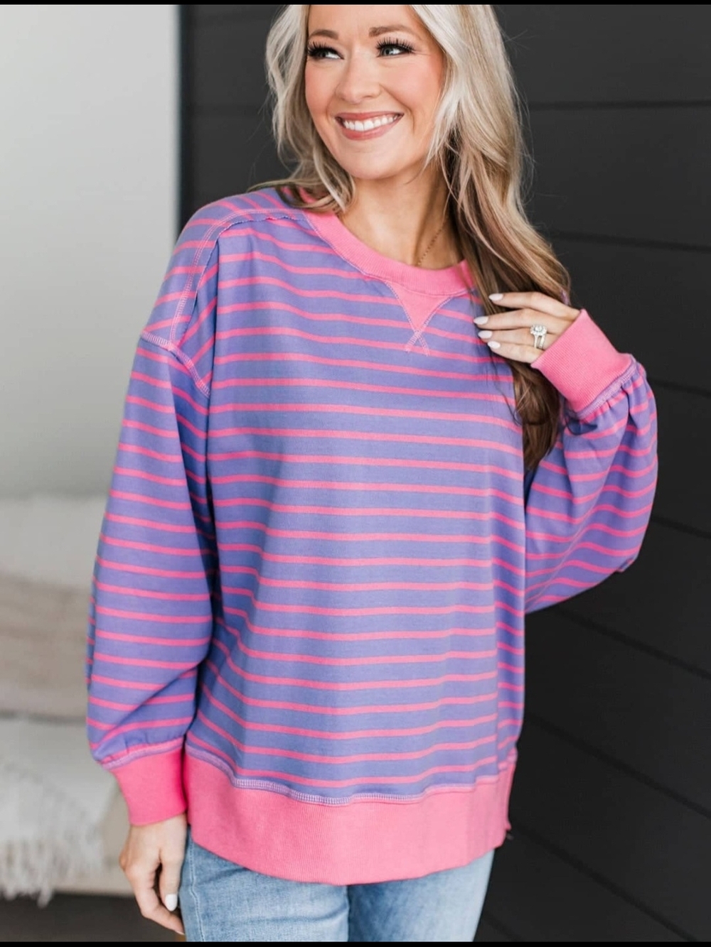 Women's Oversized Striped Top In Lavender And Pink - Picture 3 of 12